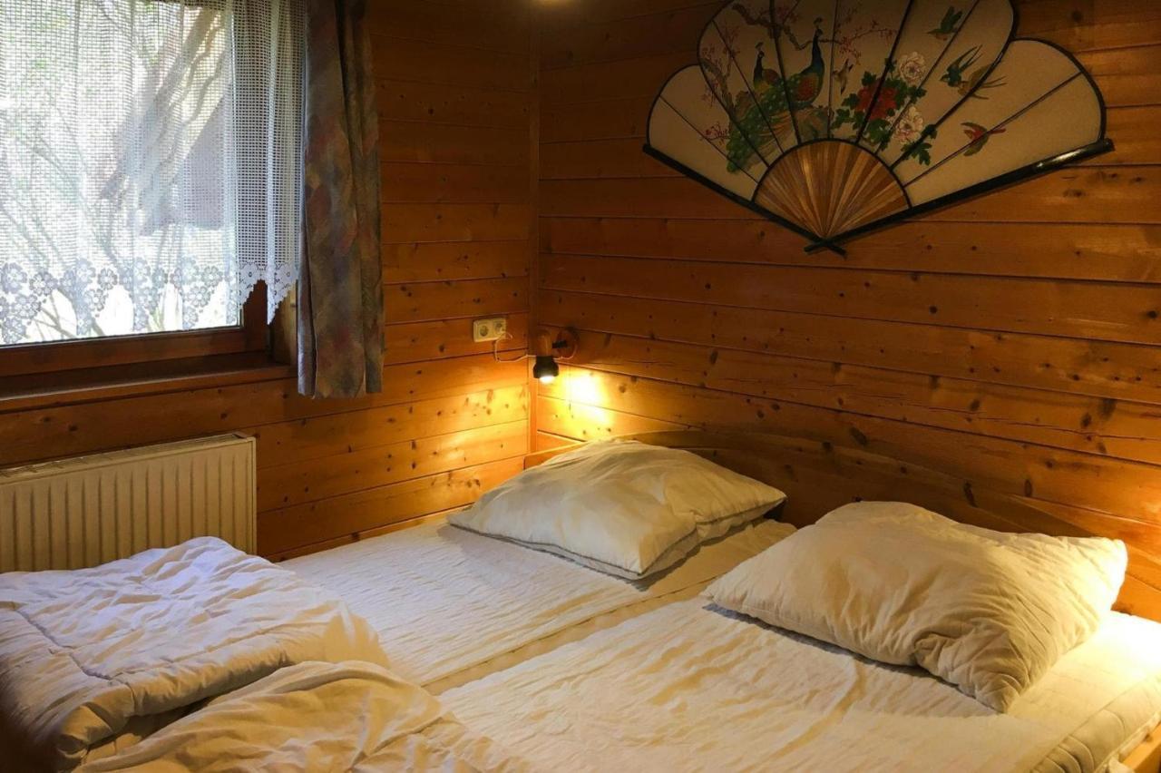 Ferienhaus Svenja, Wiefelstede-Lehe ภายนอก รูปภาพ
