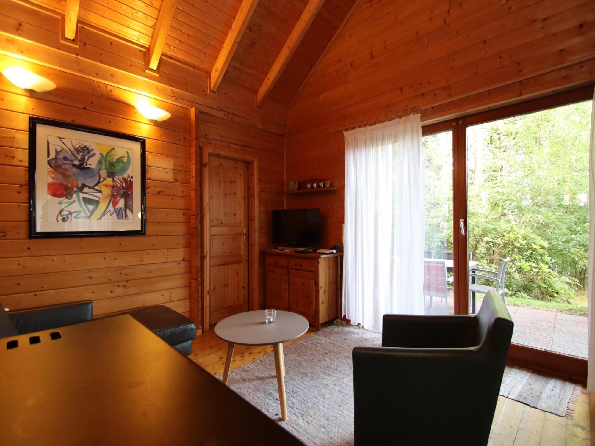 Ferienhaus Svenja, Wiefelstede-Lehe ภายนอก รูปภาพ
