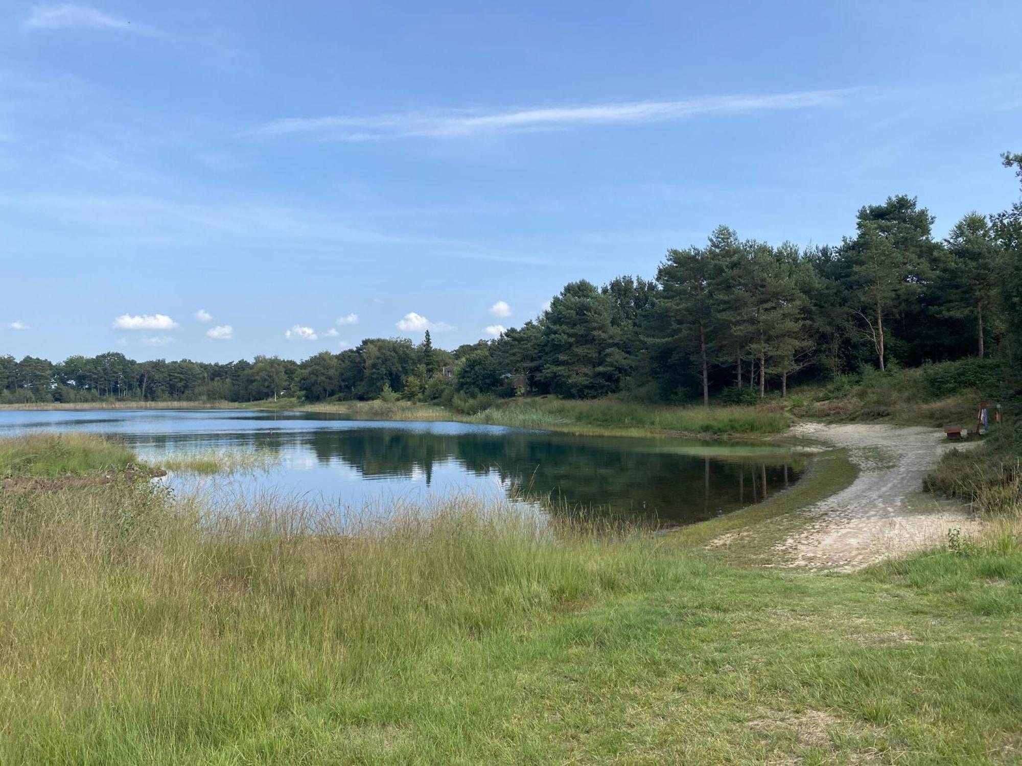 Ferienhaus Svenja, Wiefelstede-Lehe ภายนอก รูปภาพ